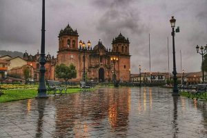 Plaza de Armas Cusco Mojado